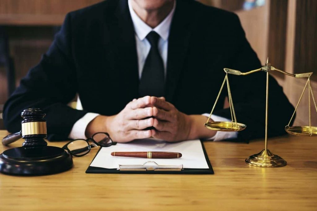 What to Look for in a Reputable Personal Injury Lawyer
